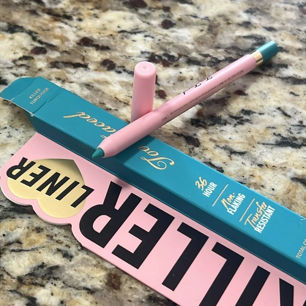 ♣️🌙HP! Too Faced Turquoise Killer Liner